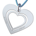 Pendentif double coeur ajouré gravé Pendentif double coeur ajouré gravé