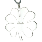 Pendentif grand trèfle gravé
