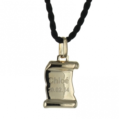 Pendentif lettre d'amour gravé plaqué or Pendentif lettre d'amour gravé plaqué or
