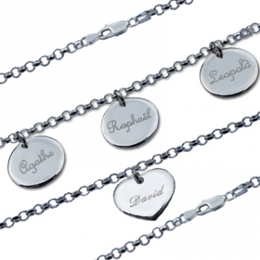 Collier médailles gravées Collier médailles gravées