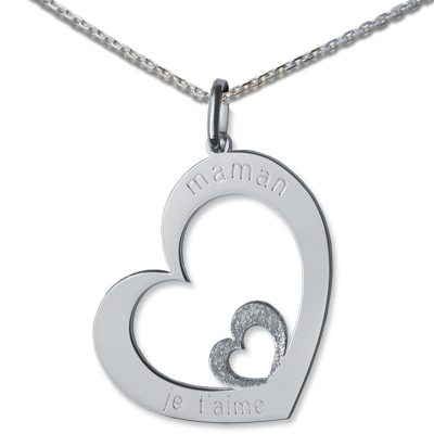pendentif gravé fête des mères