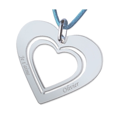 Pendentif double coeur ajouré gravé Pendentif double coeur ajouré gravé
