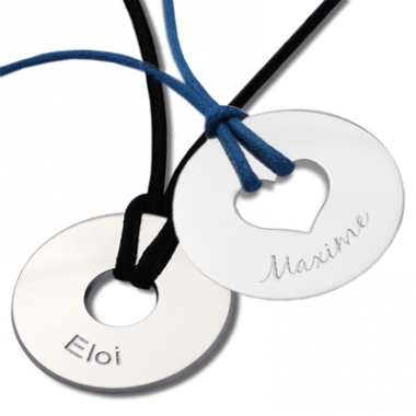 Pendentif grand jeton gravé Pendentif grand jeton gravé
