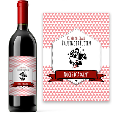 Bouteille de bordeaux avec étiquette vintage Bouteille de bordeaux avec étiquette vintage