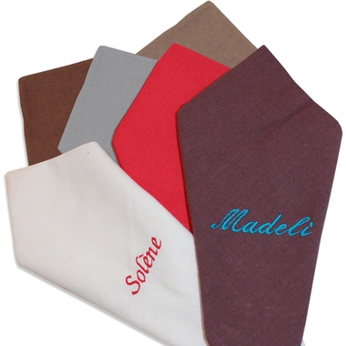 Serviette de table personnalisée d'un prénom Serviette de table personnalisée d'un prénom
